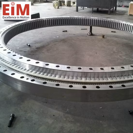 Roulement cylindrique croisé par rangée simple d'anneau d'orientation du rouleau 62HRC